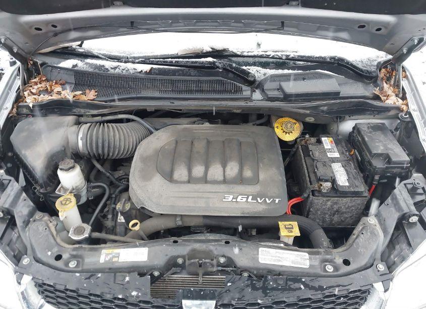 Photo 10 of 2018 Dodge Grand CARAVAN SXT (VIN 2C4RDGCG4JR300578)