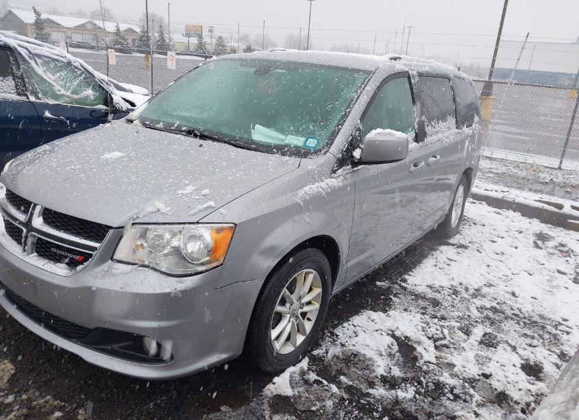 Photo 2 of 2018 Dodge Grand CARAVAN SXT (VIN 2C4RDGCG4JR300578)