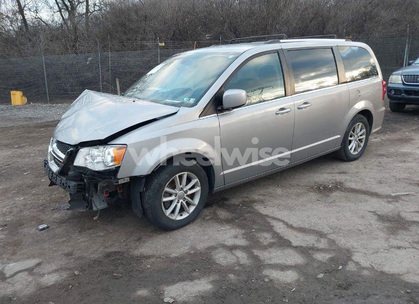 Photo 2 of 2018 Dodge Grand CARAVAN SXT (VIN 2C4RDGCG4JR326906)