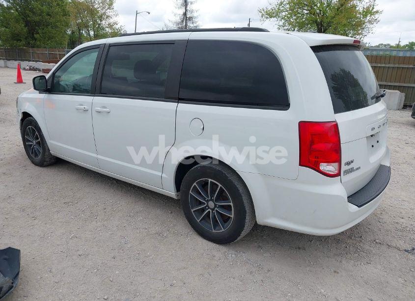 Photo 3 of 2019 Dodge Grand CARAVAN SXT (VIN 2C4RDGCG4KR501995)
