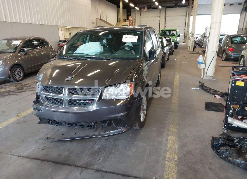 Photo 2 of 2019 Dodge Grand CARAVAN SXT (VIN 2C4RDGCG4KR511359)