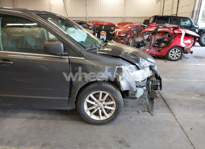 Photo 6 of 2019 Dodge Grand CARAVAN SXT (VIN 2C4RDGCG4KR511359)