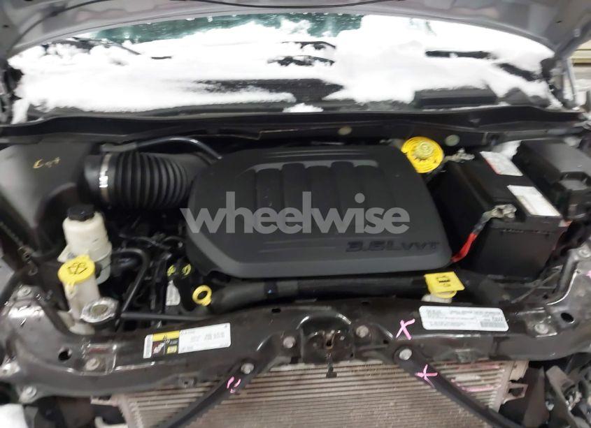 Photo 10 of 2019 Dodge Grand CARAVAN SXT (VIN 2C4RDGCG4KR565342)