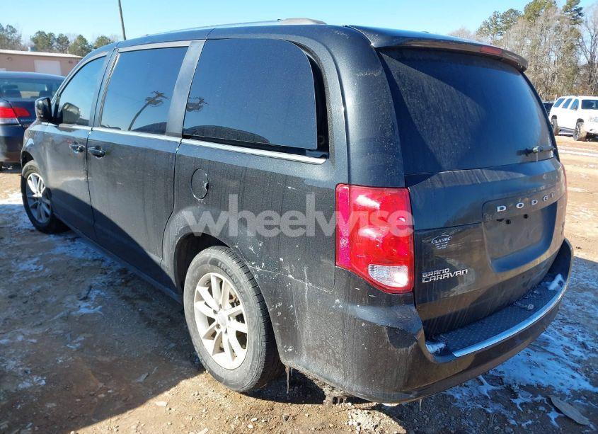 Photo 3 of 2019 Dodge Grand CARAVAN SXT (VIN 2C4RDGCG4KR621893)