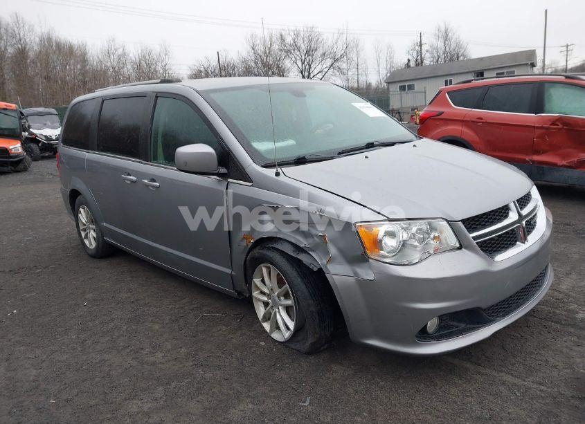 2019 Dodge Grand CARAVAN SXT (VIN 2C4RDGCG4KR690163) main photo