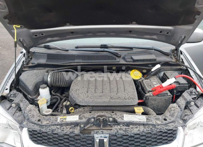 Photo 10 of 2019 Dodge Grand CARAVAN SXT (VIN 2C4RDGCG4KR690163)