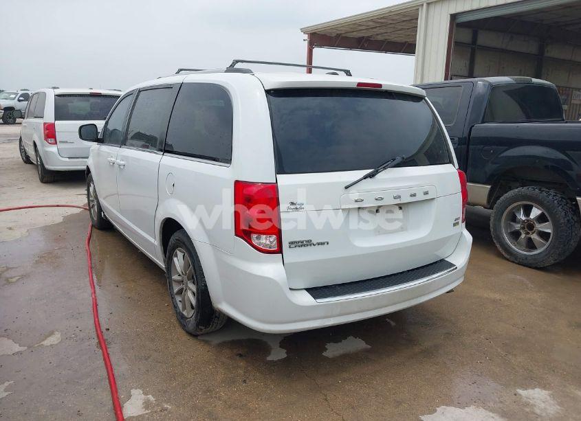 Photo 3 of 2019 Dodge Grand CARAVAN SXT (VIN 2C4RDGCG4KR717670)