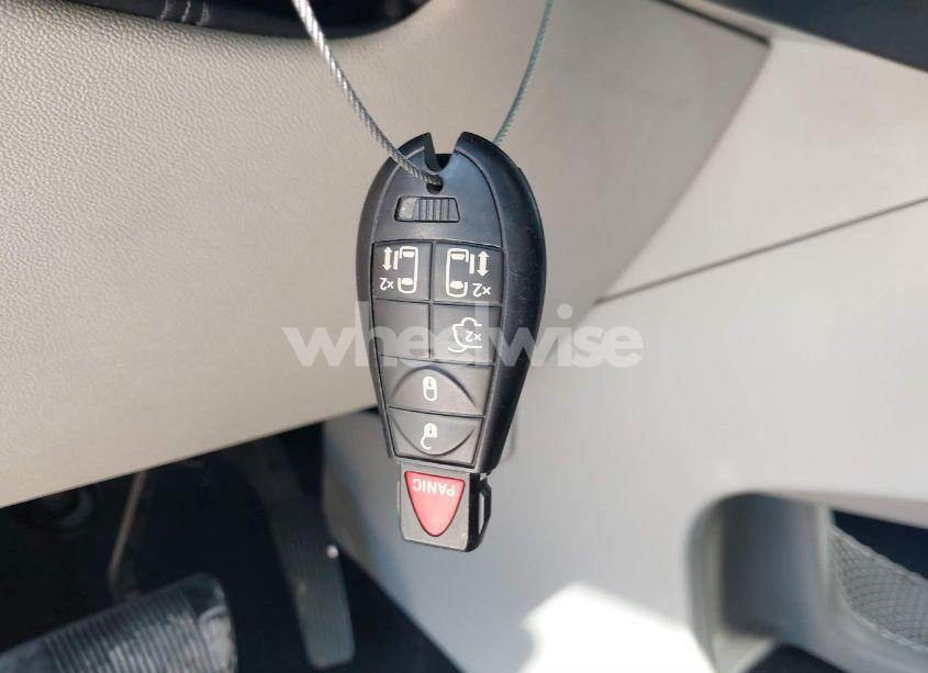 Photo 11 of 2012 Dodge Grand CARAVAN SXT (VIN 2C4RDGCG5CR381318)