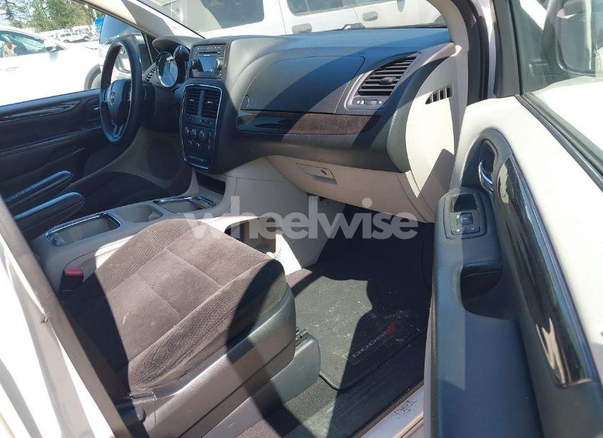 Photo 5 of 2013 Dodge Grand CARAVAN SXT (VIN 2C4RDGCG5DR536936)