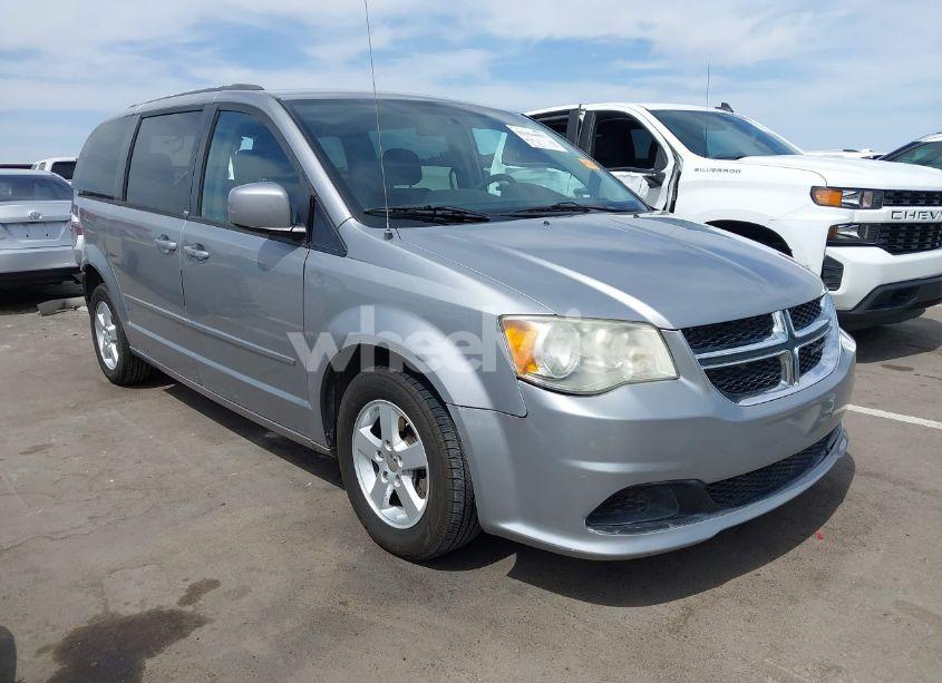 2013 Dodge Grand CARAVAN SXT (VIN 2C4RDGCG5DR611201) main photo