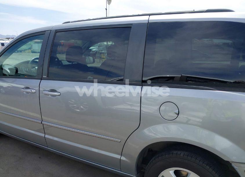 Photo 15 of 2013 Dodge Grand CARAVAN SXT (VIN 2C4RDGCG5DR611201)