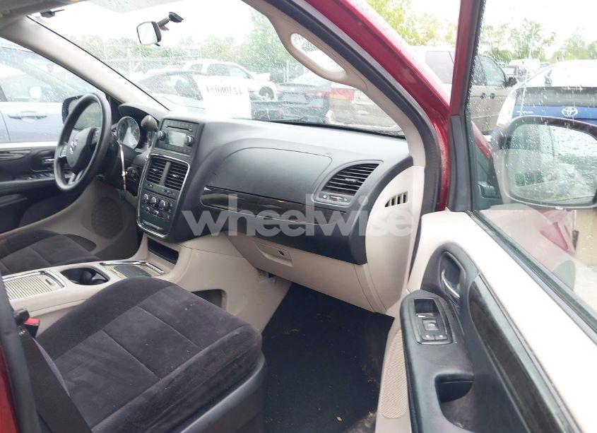 Photo 5 of 2014 Dodge Grand CARAVAN SXT (VIN 2C4RDGCG5ER153581)