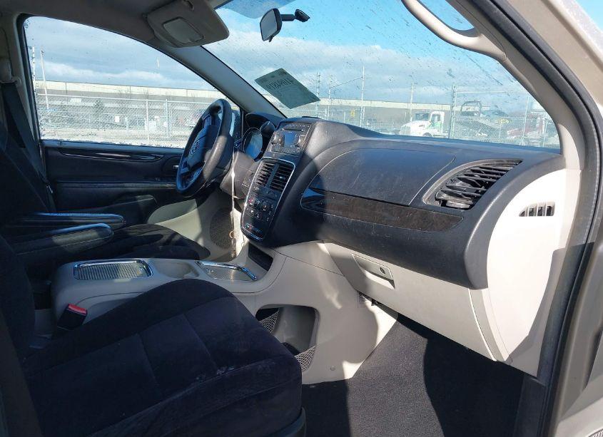 Photo 5 of 2014 Dodge Grand CARAVAN SXT (VIN 2C4RDGCG5ER154021)