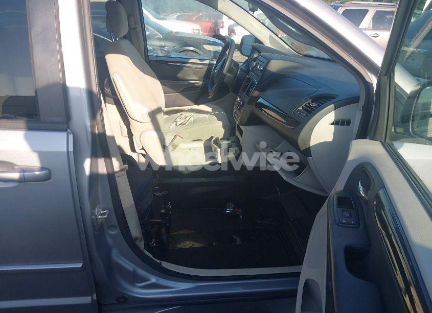 Photo 5 of 2014 Dodge Grand CARAVAN SXT (VIN 2C4RDGCG5ER162135)