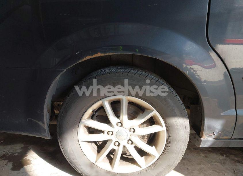 Photo 12 of 2014 Dodge Grand CARAVAN SXT (VIN 2C4RDGCG5ER200687)