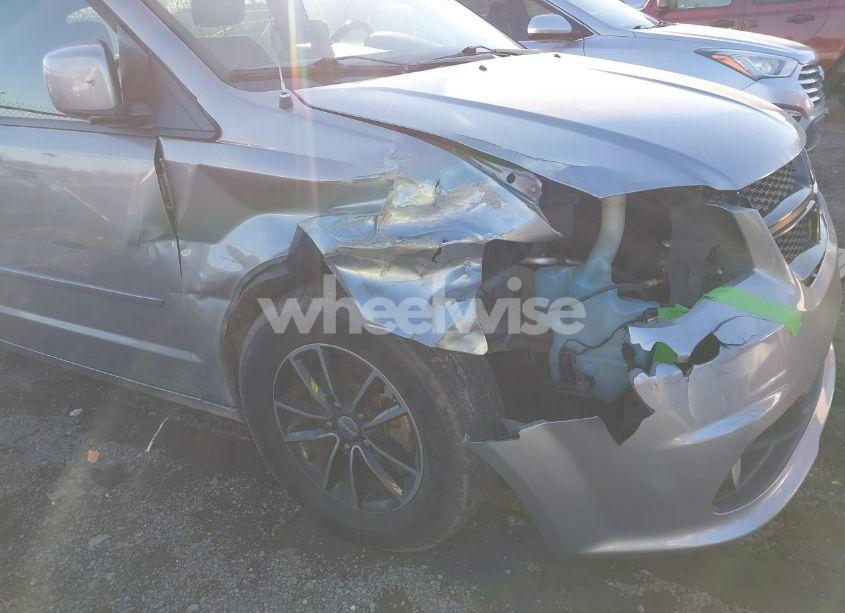 Photo 6 of 2015 Dodge Grand CARAVAN SXT (VIN 2C4RDGCG5FR524501)