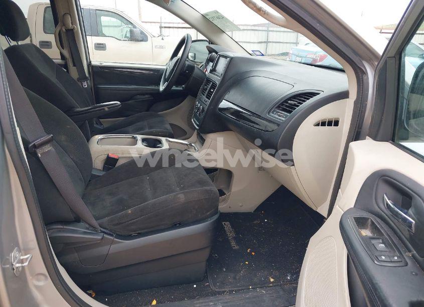 Photo 5 of 2015 Dodge Grand CARAVAN SXT (VIN 2C4RDGCG5FR586576)