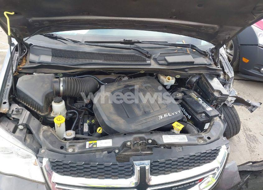 Photo 10 of 2016 Dodge Grand CARAVAN SXT (VIN 2C4RDGCG5GR136413)