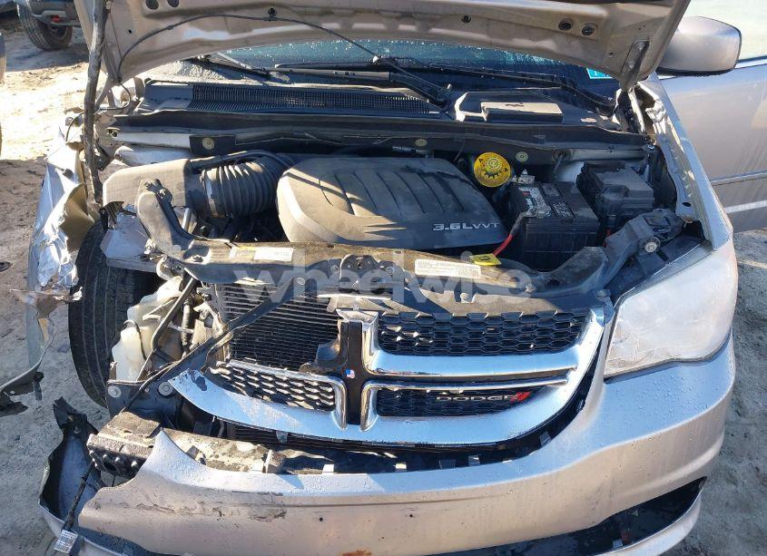 Photo 10 of 2016 Dodge Grand CARAVAN SXT (VIN 2C4RDGCG5GR372558)