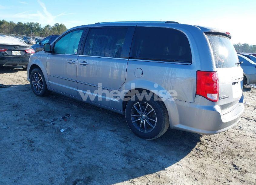 Photo 3 of 2016 Dodge Grand CARAVAN SXT (VIN 2C4RDGCG5GR372558)