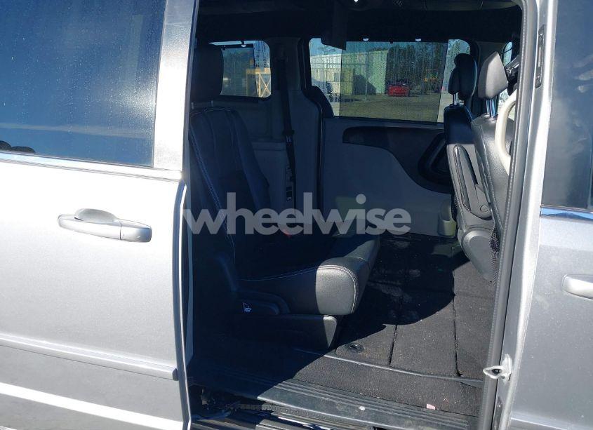 Photo 8 of 2016 Dodge Grand CARAVAN SXT (VIN 2C4RDGCG5GR372558)