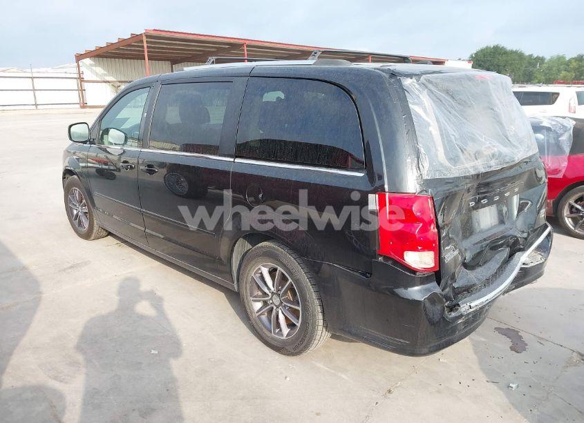 Photo 3 of 2017 Dodge Grand CARAVAN SXT (VIN 2C4RDGCG5HR600284)