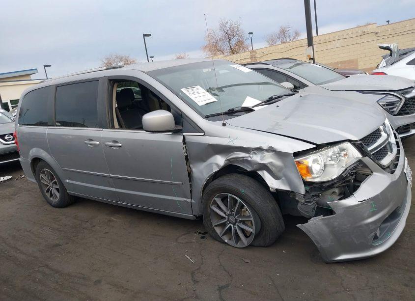 Photo 13 of 2017 Dodge Grand CARAVAN SXT (VIN 2C4RDGCG5HR677575)