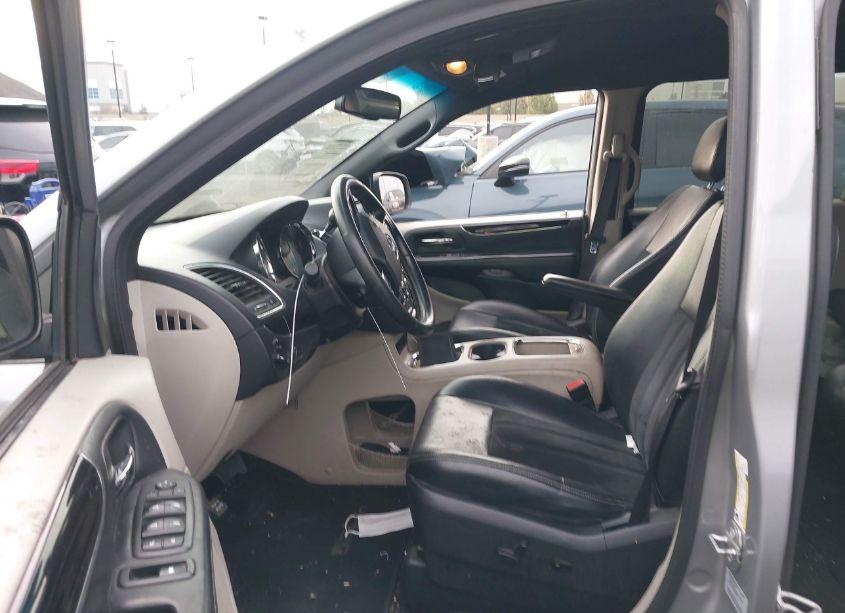 Photo 5 of 2017 Dodge Grand CARAVAN SXT (VIN 2C4RDGCG5HR677575)