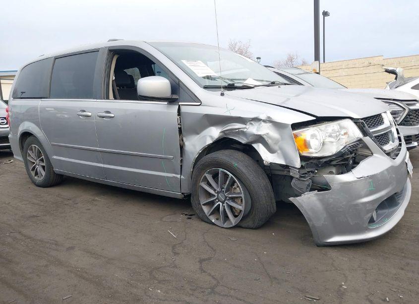 Photo 6 of 2017 Dodge Grand CARAVAN SXT (VIN 2C4RDGCG5HR677575)