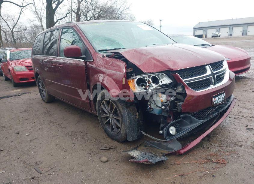 2017 Dodge Grand CARAVAN SXT (VIN 2C4RDGCG5HR686714) main photo