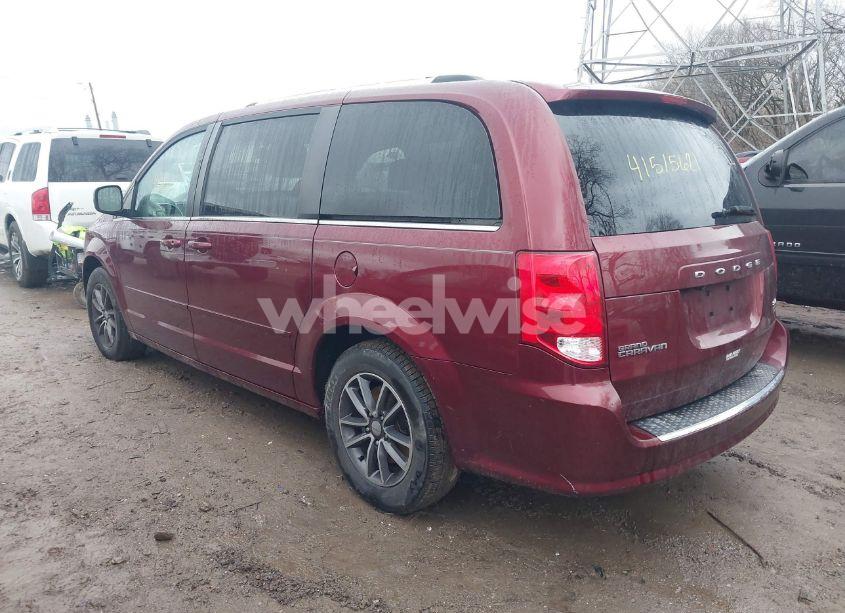 Photo 3 of 2017 Dodge Grand CARAVAN SXT (VIN 2C4RDGCG5HR686714)