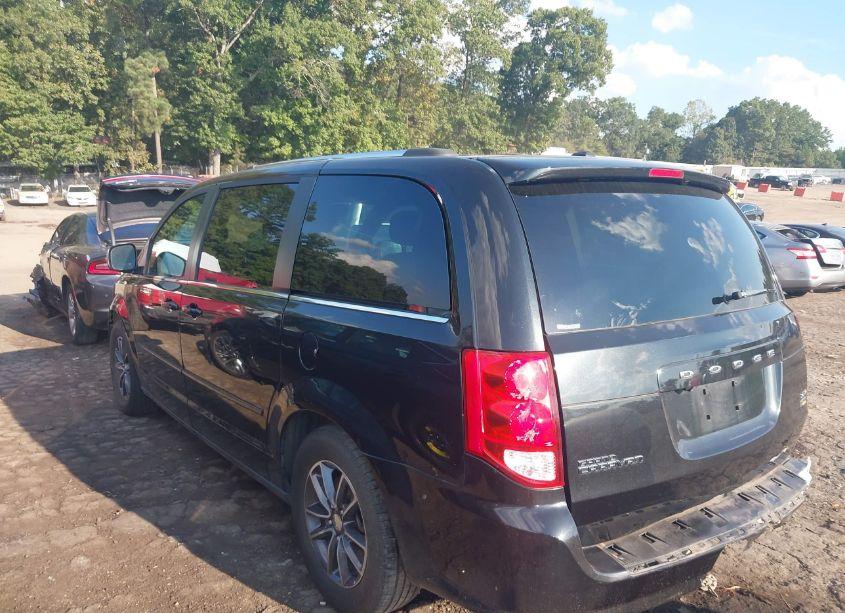 Photo 3 of 2017 Dodge Grand CARAVAN SXT (VIN 2C4RDGCG5HR691038)