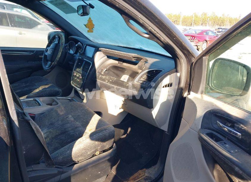 Photo 5 of 2017 Dodge Grand CARAVAN SXT (VIN 2C4RDGCG5HR698393)