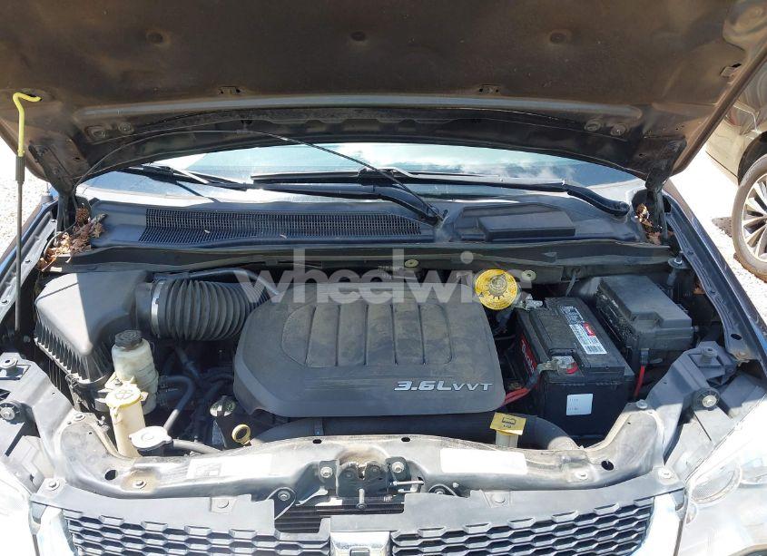 Photo 10 of 2017 Dodge Grand CARAVAN SXT (VIN 2C4RDGCG5HR714088)