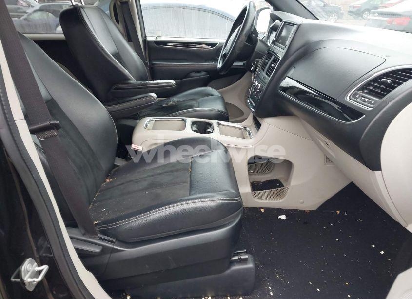 Photo 5 of 2017 Dodge Grand CARAVAN SXT (VIN 2C4RDGCG5HR714382)