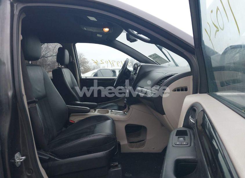 Photo 5 of 2017 Dodge Grand CARAVAN SXT (VIN 2C4RDGCG5HR862659)