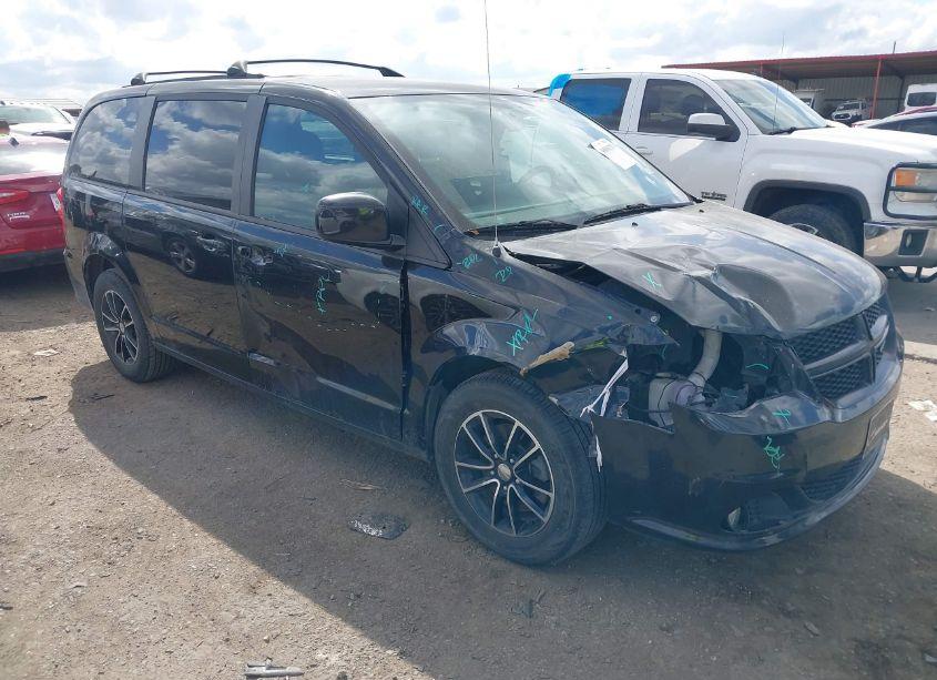 2018 Dodge Grand CARAVAN SXT (VIN 2C4RDGCG5JR136497) main photo