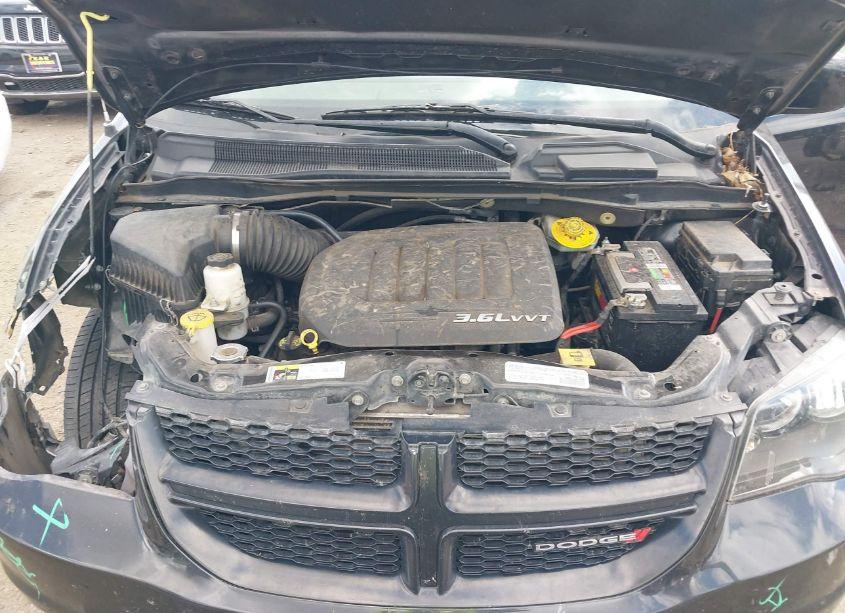 Photo 10 of 2018 Dodge Grand CARAVAN SXT (VIN 2C4RDGCG5JR136497)