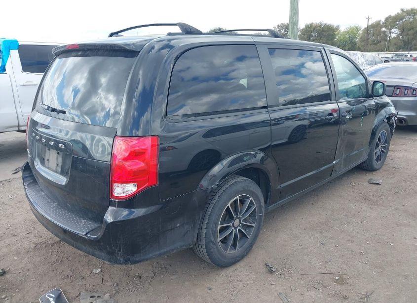 Photo 4 of 2018 Dodge Grand CARAVAN SXT (VIN 2C4RDGCG5JR136497)