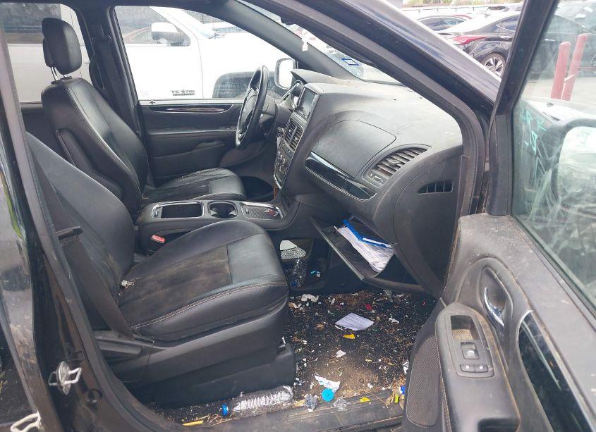 Photo 5 of 2018 Dodge Grand CARAVAN SXT (VIN 2C4RDGCG5JR136497)