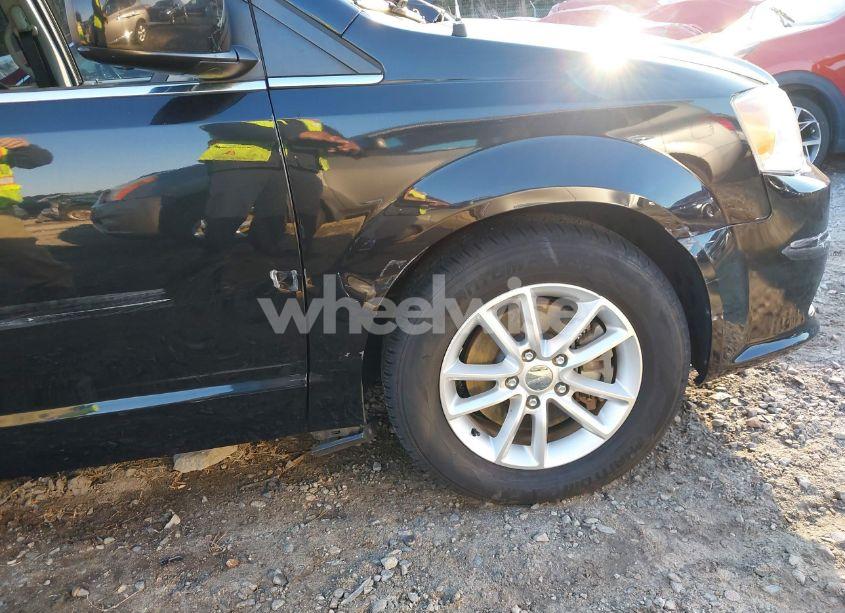 Photo 18 of 2018 Dodge Grand CARAVAN SXT (VIN 2C4RDGCG5JR265646)