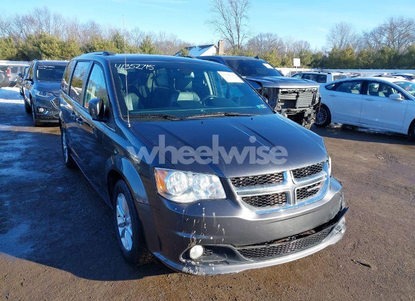 2019 Dodge Grand CARAVAN SXT (VIN 2C4RDGCG5KR519471) main photo