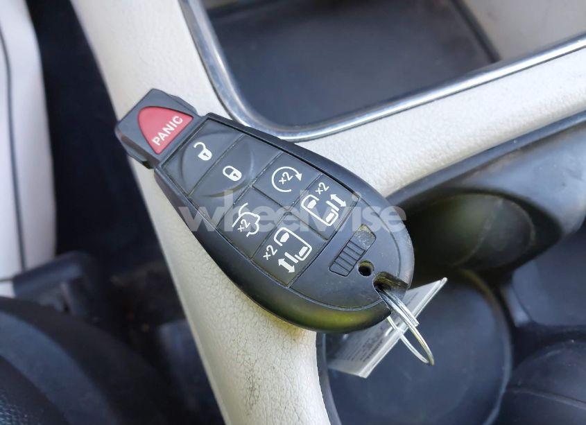 Photo 11 of 2019 Dodge Grand CARAVAN SXT (VIN 2C4RDGCG5KR519471)