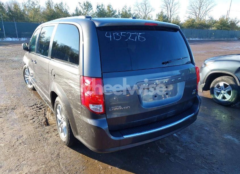 Photo 3 of 2019 Dodge Grand CARAVAN SXT (VIN 2C4RDGCG5KR519471)