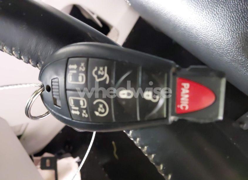 Photo 11 of 2019 Dodge Grand CARAVAN SXT (VIN 2C4RDGCG5KR663344)