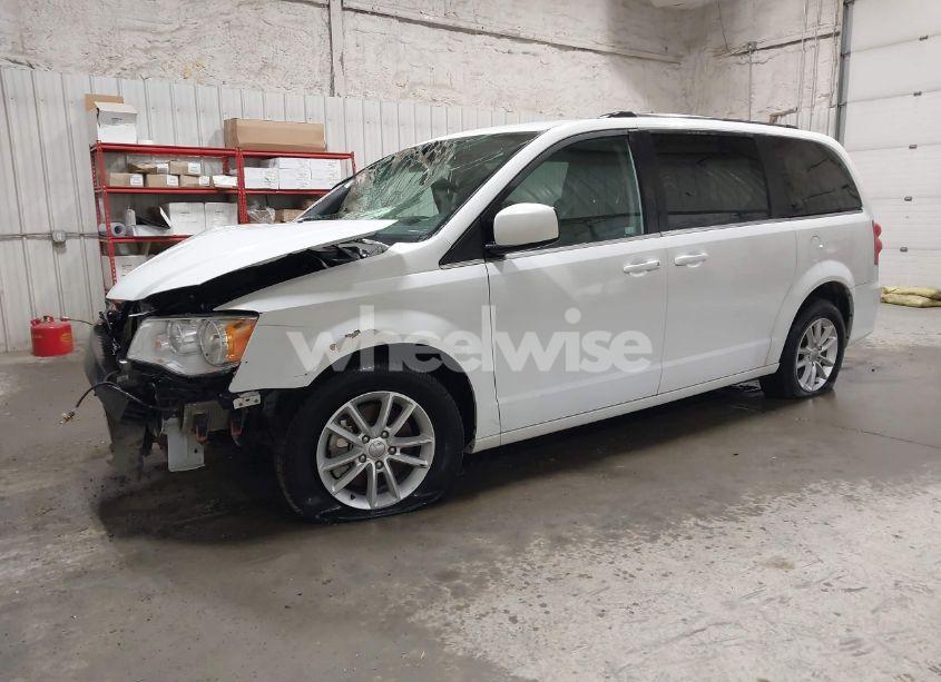 Photo 2 of 2019 Dodge Grand CARAVAN SXT (VIN 2C4RDGCG5KR663344)