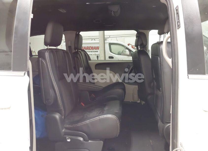 Photo 8 of 2019 Dodge Grand CARAVAN SXT (VIN 2C4RDGCG5KR663344)