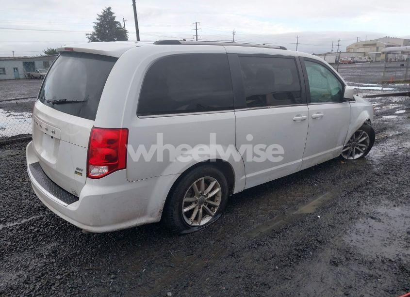 Photo 4 of 2019 Dodge Grand CARAVAN SXT (VIN 2C4RDGCG5KR747888)