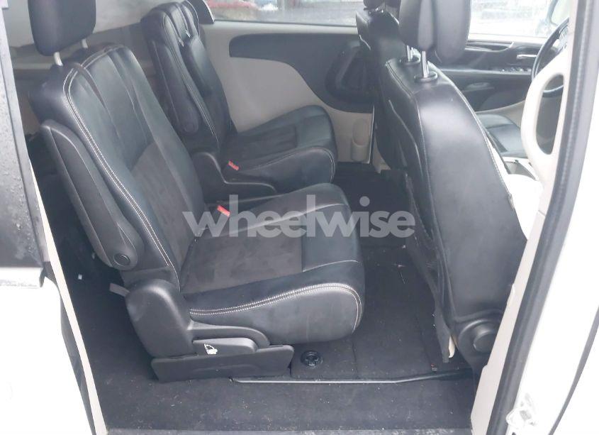 Photo 8 of 2019 Dodge Grand CARAVAN SXT (VIN 2C4RDGCG5KR747888)