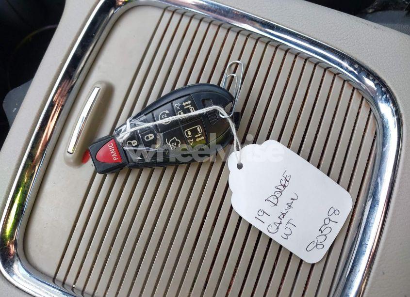 Photo 11 of 2019 Dodge Grand CARAVAN SXT (VIN 2C4RDGCG5KR758521)